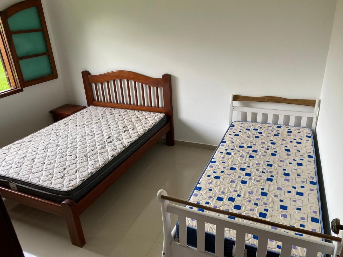 Casa Bem Espacosa Com Piscina, Campo De Futebol E Area Gourmet A Um Quarteirao Da Lagoa De Praia Seca Araruama Exterior foto